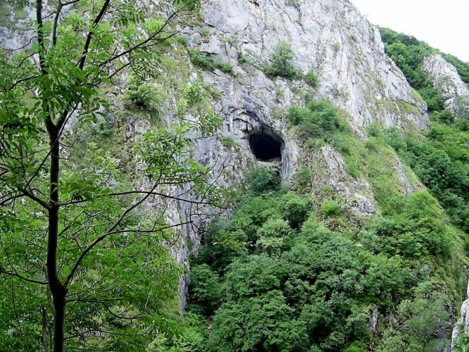 Nagy Balika barlangvár